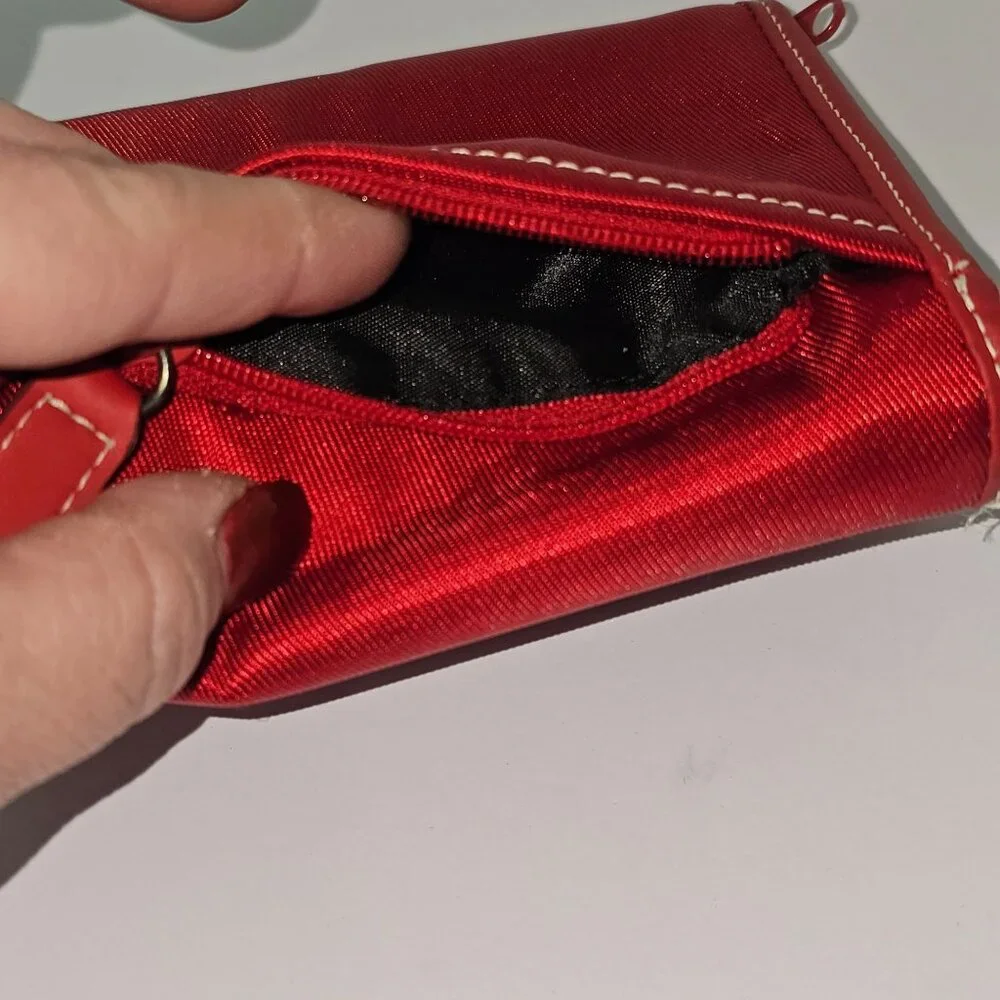 Vintage 90's Fossil F2 Genuine Classic Non-Leather Red Nylon Snap Front Wallet